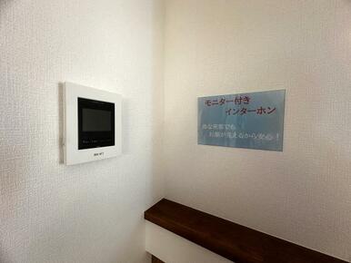 インターホン