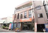 情報提供会社