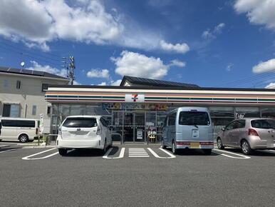 セブンイレブン名古屋下志段味長根店