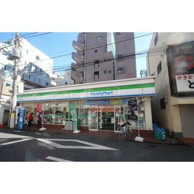 ファミリーマート