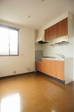 ☆キッチン☆ガスコンロはお好みの物を置いていただけます☆