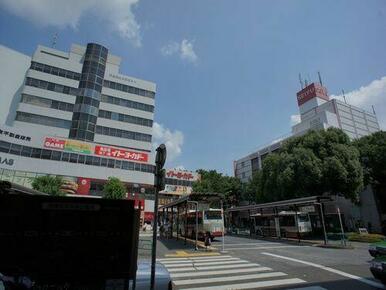 ＪＲ「阿佐ヶ谷」駅周辺には多くの商業施設が建ち並んでおります♪