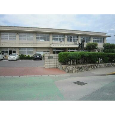 観音寺市立常磐小学校