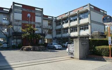 坂出市立東部中学校