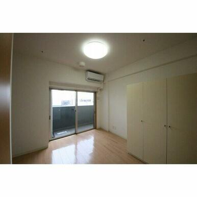 ※こちらの写真は1404号室のものです