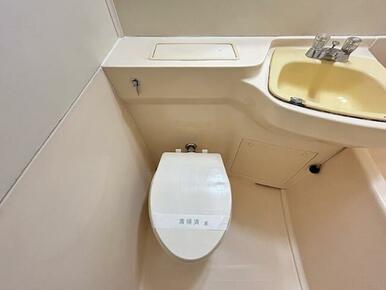※写真は別号室のものです。