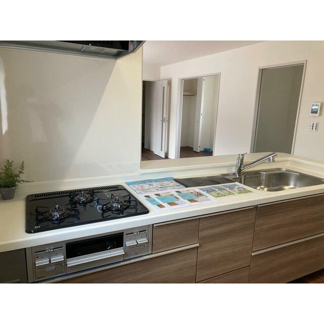 料理好きにおすすめ！ パスタを茹でながら同時進行で副菜・スープ作りも（4号棟）