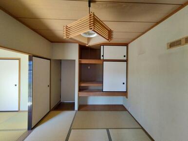 1階和室（6帖）の様子。玄関の方からも入ることができますので、来客用のお部屋としてもお使い頂けます。