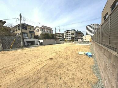 静かで閑静な住宅街です。