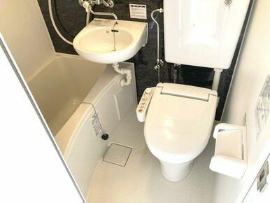 お掃除のしやすいユニットバス