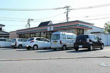 セブンイレブン 伊万里八谷搦店まで910m