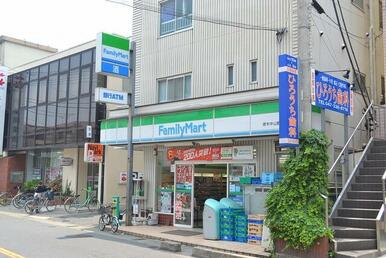ファミリーマート原木中山駅前店