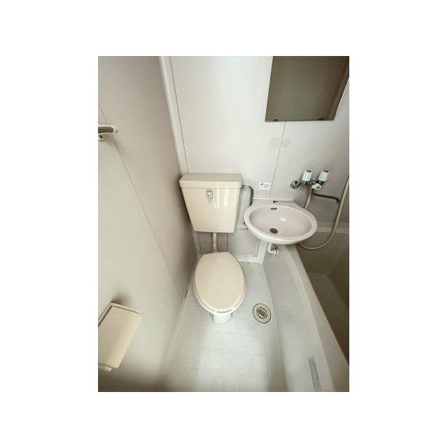 同物件、別のお部屋の写真です。