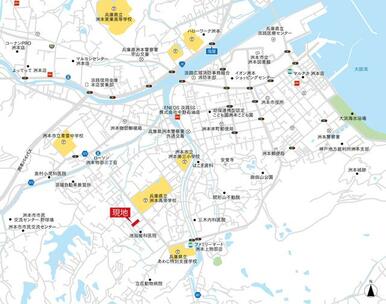 最寄り駅や商業施設、教育施設へも通いやすい立地に立つ分譲地です。