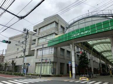 北区立赤羽岩淵中学校