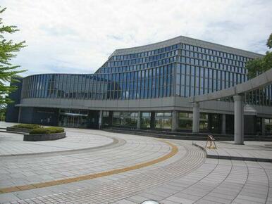 市原市立中央図書館