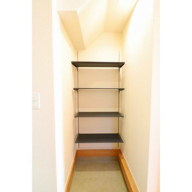 【6号棟土間収納】