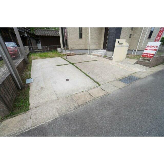 車3台駐車可能！