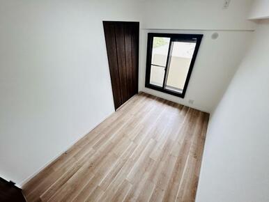 北側洋室4.9帖（2）