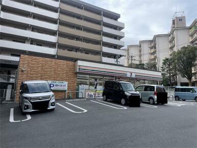 セブンイレブン　八幡清納店