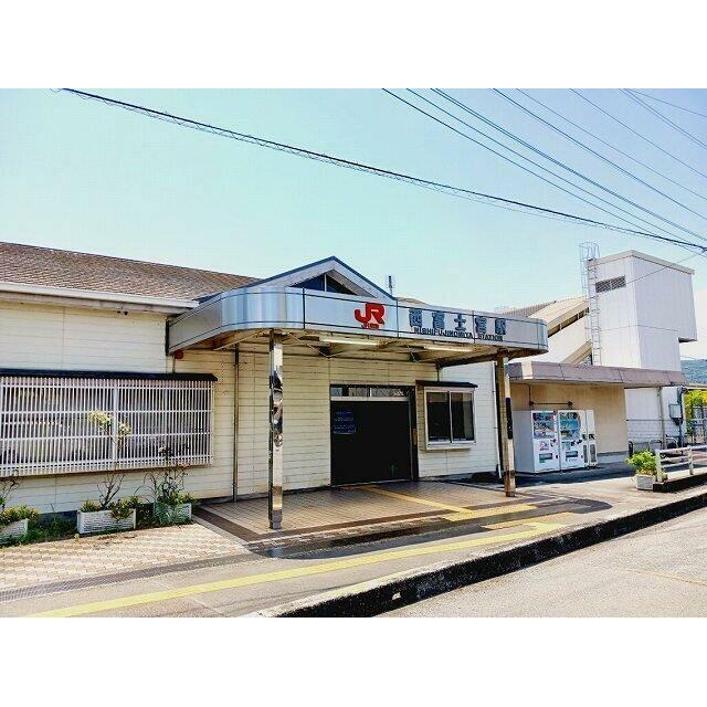 身延線　西富士宮駅まで1400m