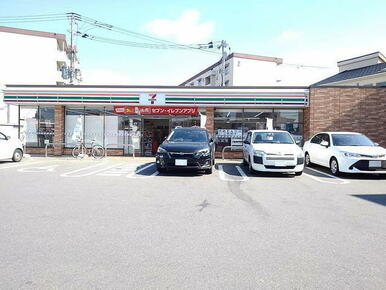 セブン-イレブン 福岡向新町２