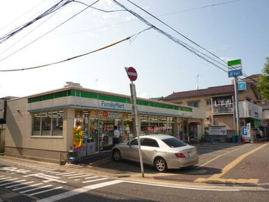 ファミリーマート福岡鳥飼三丁目店