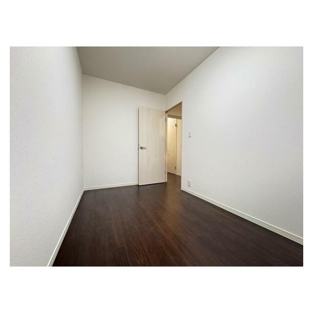 洋室約4.4帖　別角度