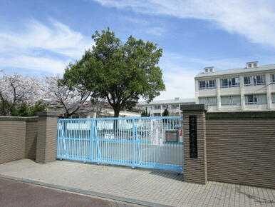 奈良市立左京小学校