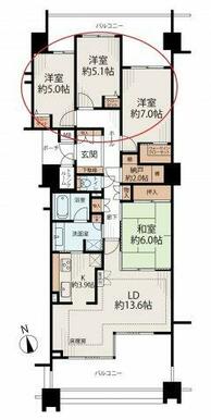 北側に3部屋の居室があります。北側にもバルコニーがあるため風通しがよい洋室です。