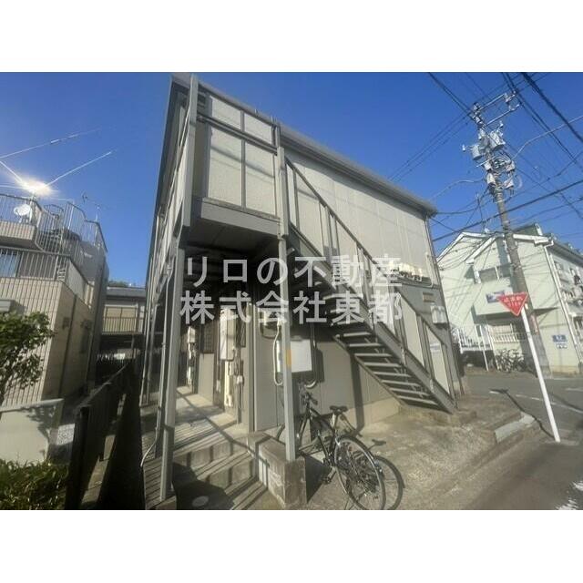 インターネット使用料無料です。
