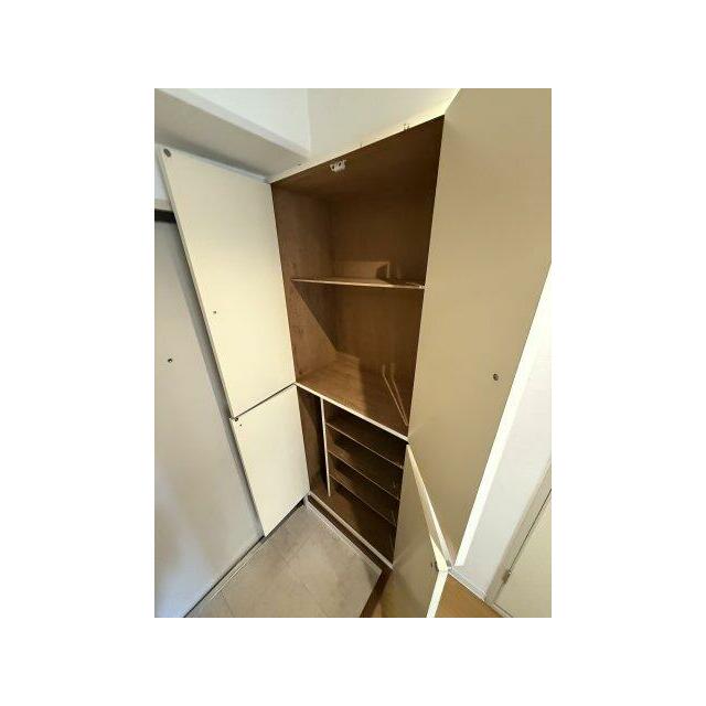 シューズボックスです。