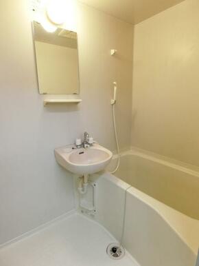 追焚き給湯あります。