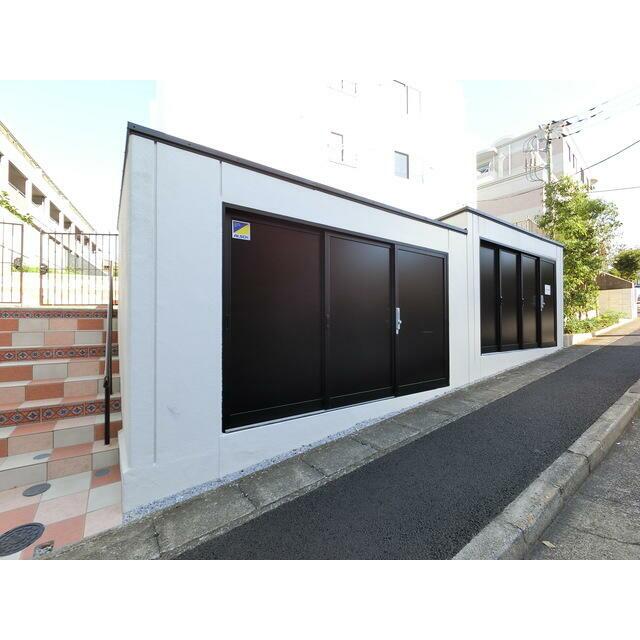 敷地内ゴミ置き場