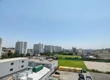 ※クリーニング前の室内参考写真です。