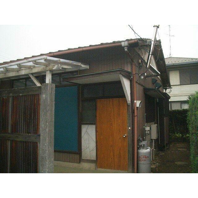 上尾駅徒歩10分の便利な立地。日当りの良いお部屋