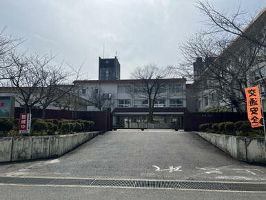近江八幡市立桐原東小学校