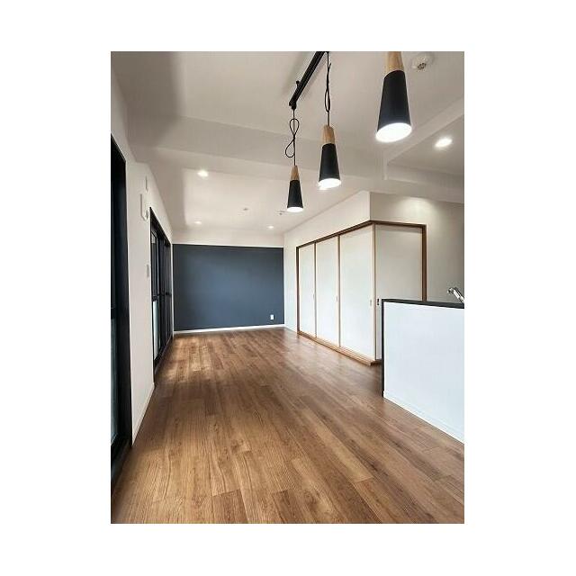 「LDK」フローリング張替え済みです。