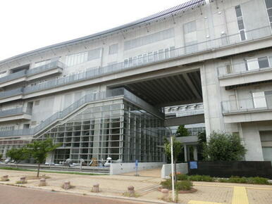 静岡文化芸術大学図書館情報センター