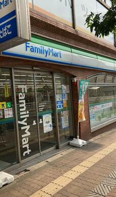 ファミリーマート長居西店