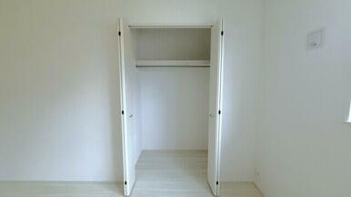 2F6帖クローゼット