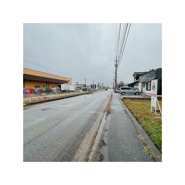 歩道がある9.5ｍの前面道路