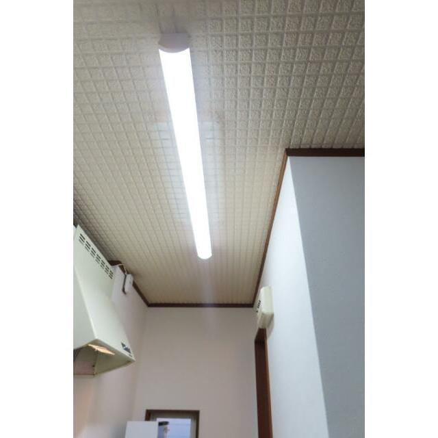 キッチン　証明器具