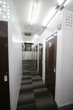 レンタル収納内部