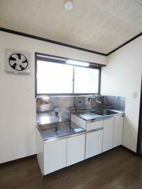 ガスコンロはご購入いただきます！