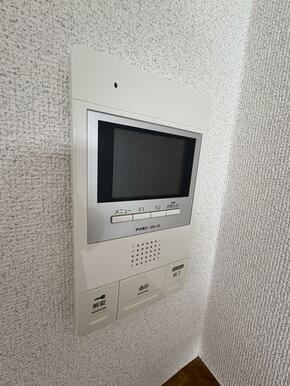 内見・ご案内出来ます。ご一報下さい。