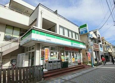 ファミリーマート鵠沼海岸店