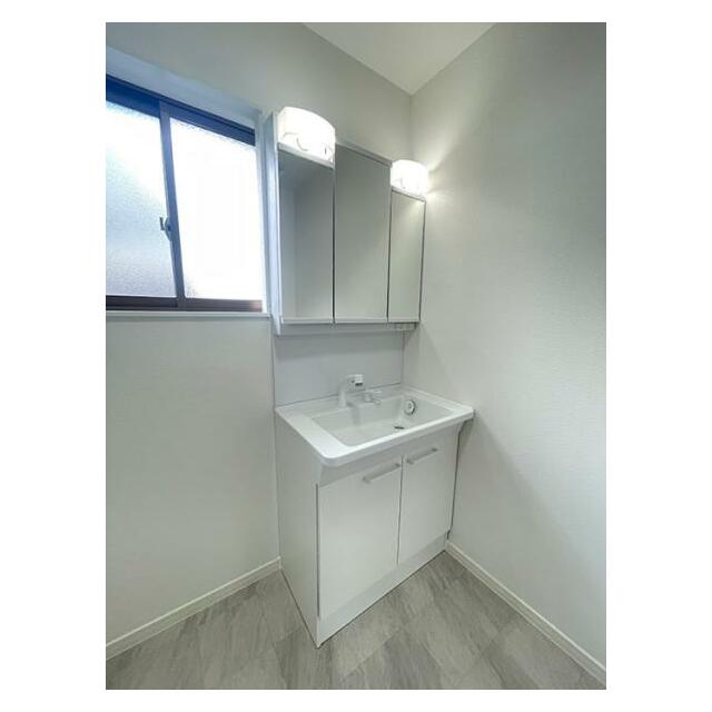 洗面台　新品交換