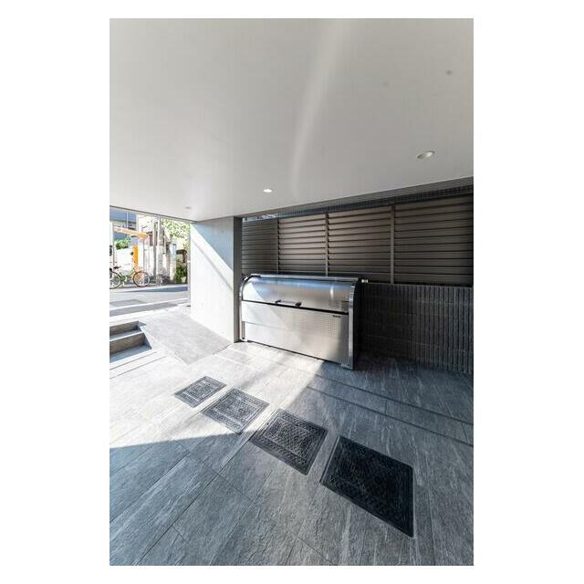 ダストボックス