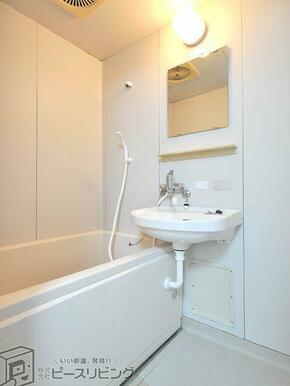 北島ハイツ　※同室タイプの室内写真です。